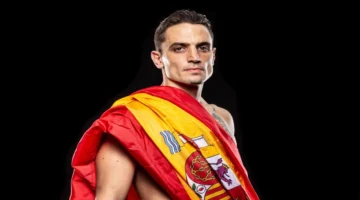 من الملاعب إلى الحلبة.. مارتينيز الإسباني يحترف فنون القتال المختلط